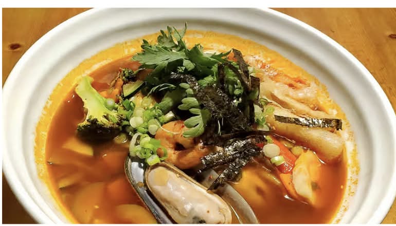 Spicy Seafood Udon