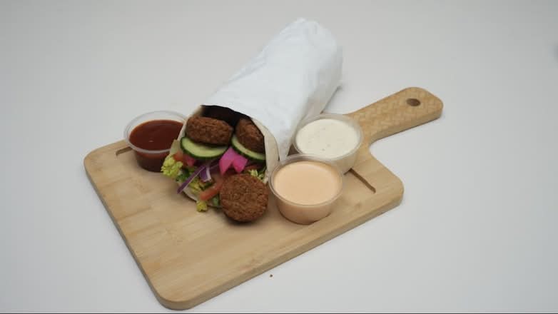 Falafel wrap