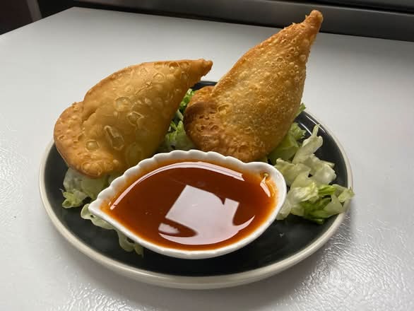 Vegetable Samosa (2pcs)