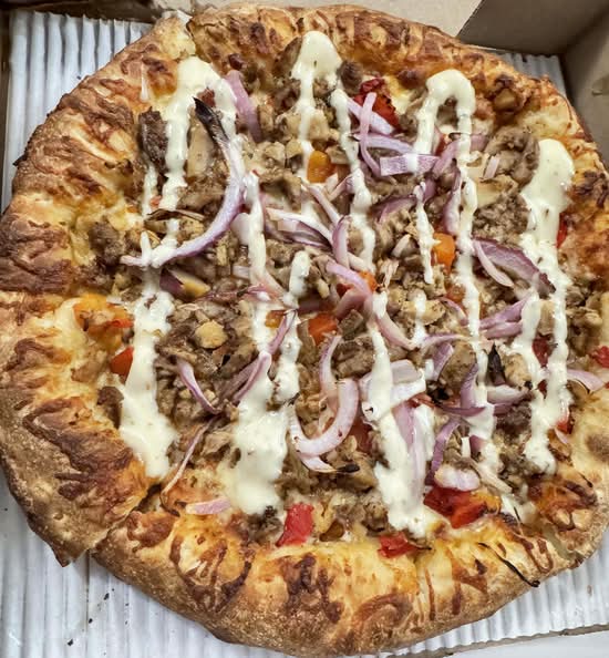 Butter Chicken Pizza