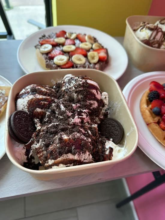 Cookies & Cream Ice Cream Bowl
