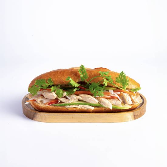 Shredded Chicken Banh Mi (Banh Mi Ga Xe)