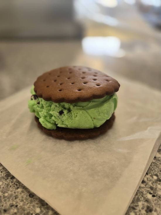 Ice Cream-Sandwich