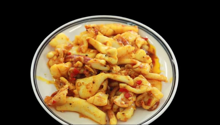 Curry Stir-fried Squid