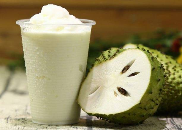 Soursop Smoothie (Sinh to Mang cau)