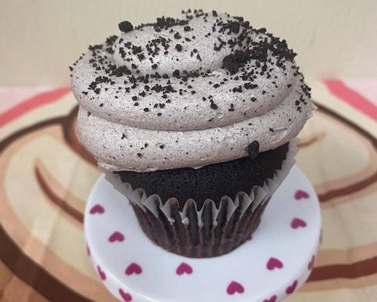 Cookies and Cream Cupcake