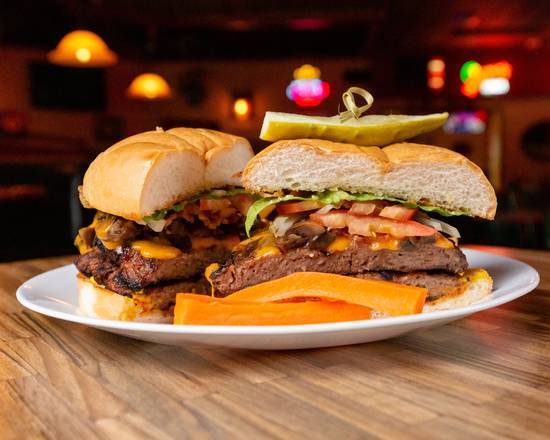 Hungryman Burger (6 oz)