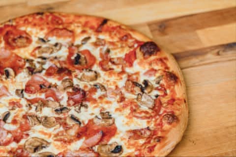 Canadian Pizza