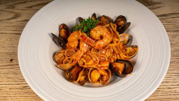 LINGUINE PESCATORE