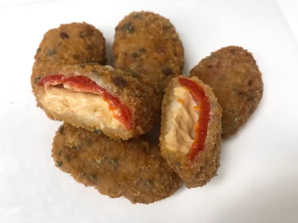 Jalapeno Poppers (6 Pcs)