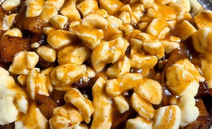 Poutine Reguliere / Regular Poutine