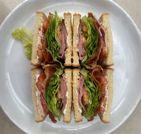 Roast Beef & Bacon Club