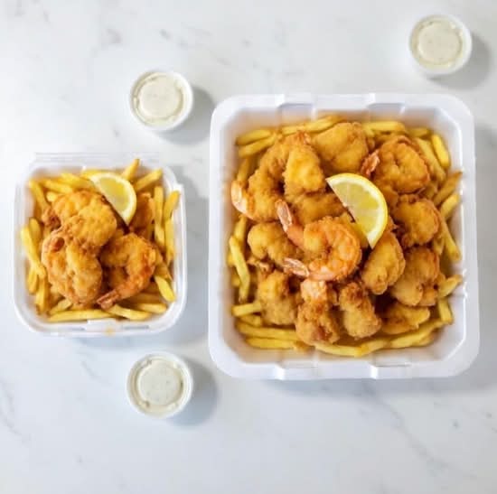 Fried Shrimp with fries