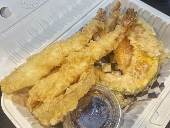 Shrimp (3 pcs) & Vegetable Tempura (4 pcs)
