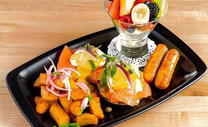 Oeufs bénédictine au saumon fumé / Smoked Salmon Benedict