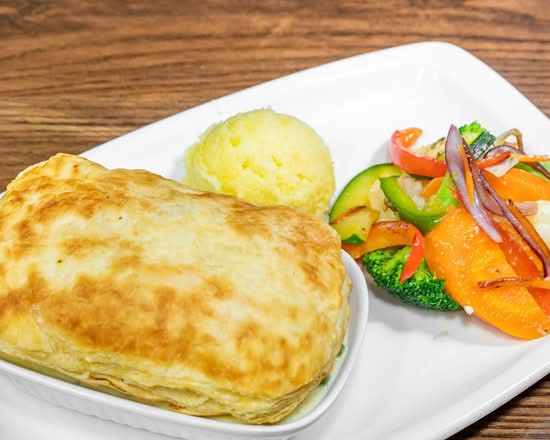 Steak & Mushroom Pie