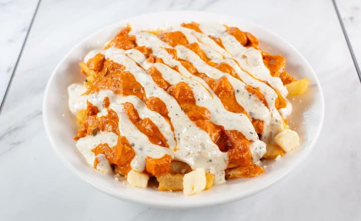 Butter Chicken Poutine