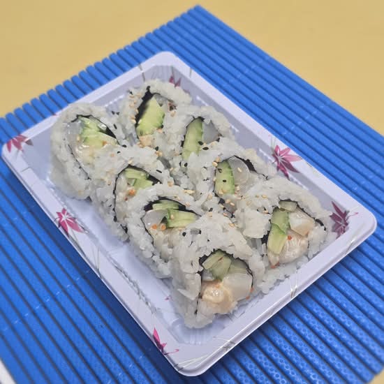 Chopped Scallop Roll with Fish Roe