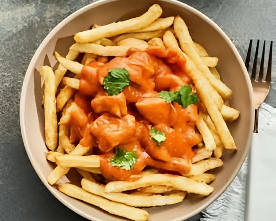 Butter Chicken Poutine
