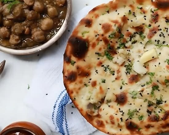 Amritsari Kulcha