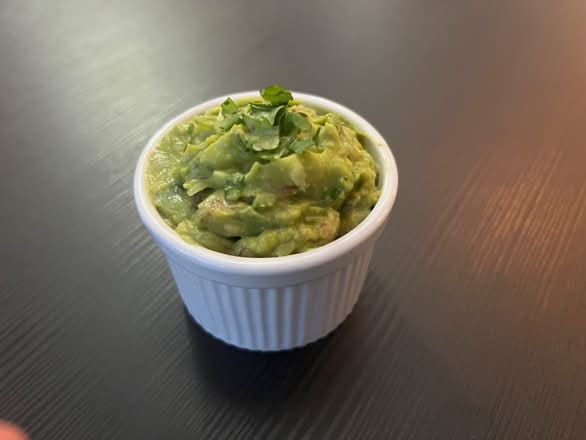 Guacamole 4 oz