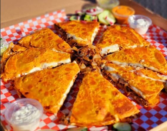 Pizza Birria