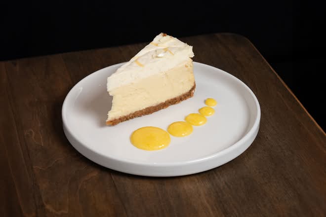 White Chocolate Lemon Cheesecake