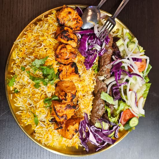 Mix grill Bowl(Chicken Tikka Boneless,  Beef Kebab, rice,salad raita)