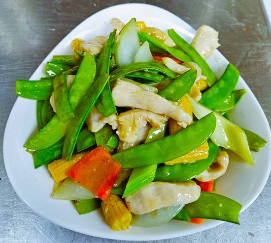 Chicken Snow Pea With baby corn