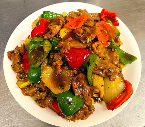 Beef With Green Pepper In black bean sauce
