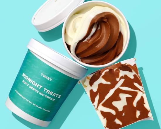 Twist Soft Serve (Vanilla/Chocolate)