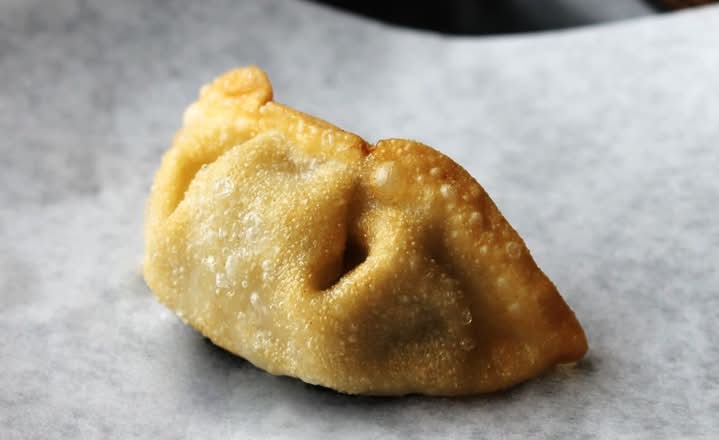 Deep Fried Gyoza (5 pcs)