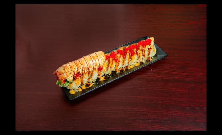 Lobster Maki (10pcs)