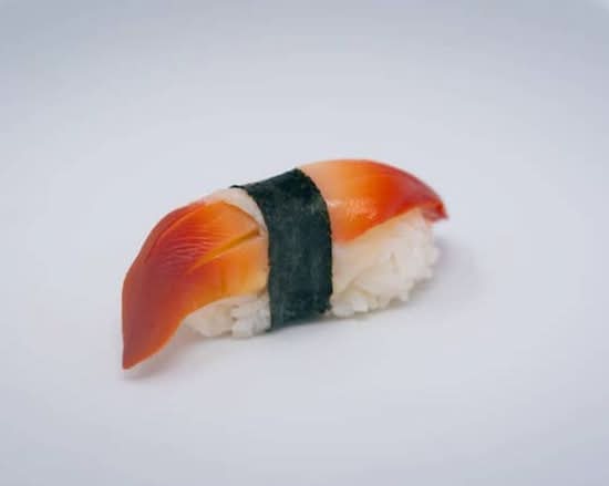 Hokkigai Nigiri