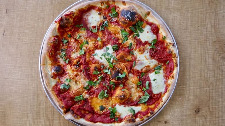 14” New York Pizza-Margarita