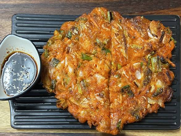 kimchi jeon (pancake)