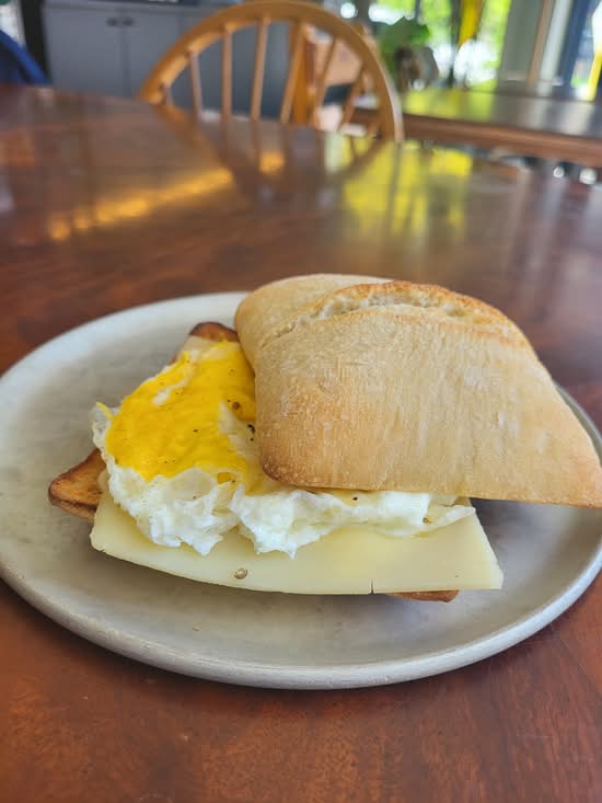 Ptit Réveil / Wake Up Sandwich