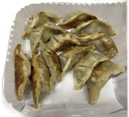 S4f. Fried Dumplings (12 pcs) (튀김만두)