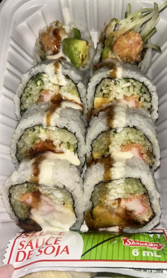 Tokyo Roll (8 pcs)