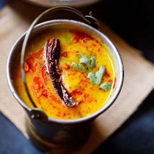 Lasooni Daal Tadka + 1 Free Butter Naan
