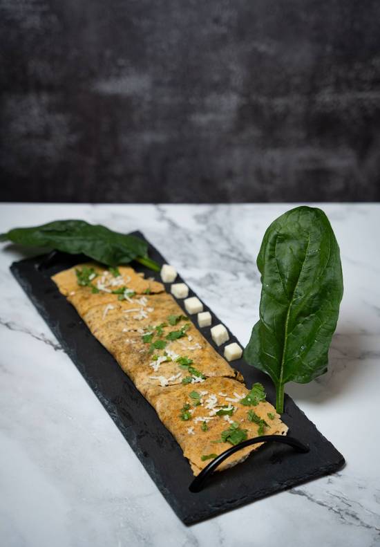Palak Paneer Dosa