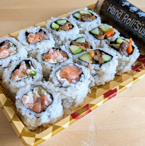 Spicy Salmon Combo
