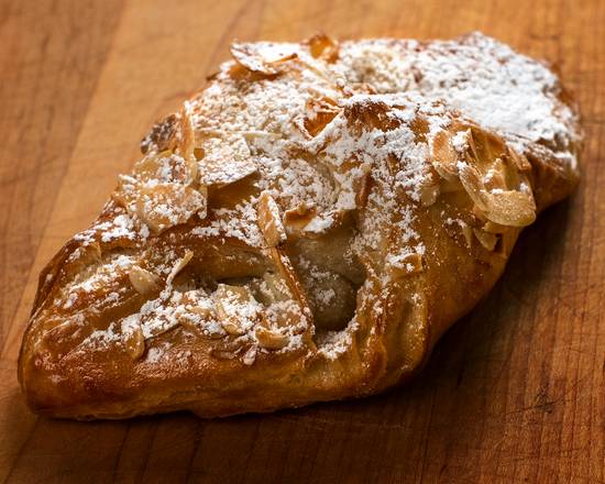Hazlenut Chocolate Croissant