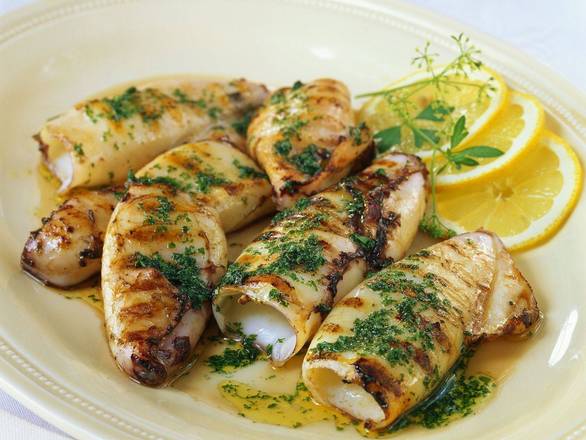 Assiette Calmars Grillées - Grilled Squid Plate