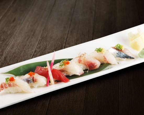 Aburi Sushi Combo
