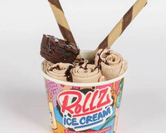 Fudge Brownie Thai Roll Ice Cream