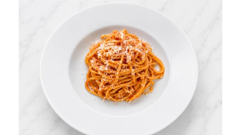 Pasta with Tomato Sauce