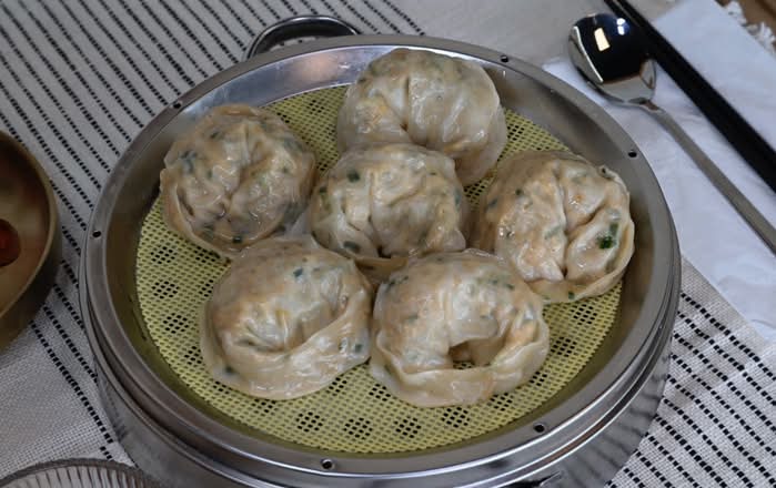 13. 고기만두 / GoGi ManDu / Pork Dumplings