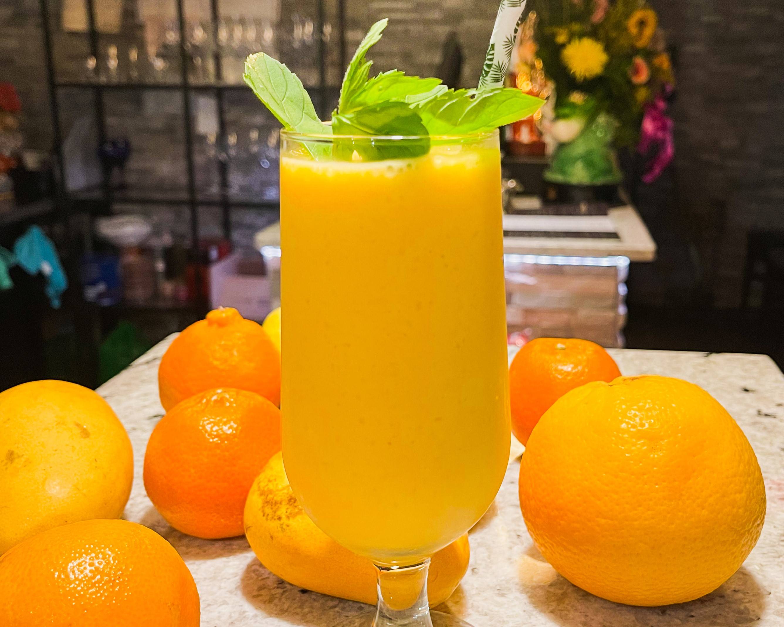 10. Sinh Tố Xoài / Mango Smoothie