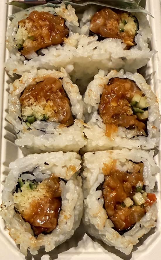 Spicy Salmon Roll